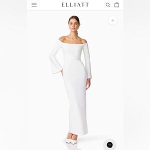 Elliatt Off-Shoulder White Long Sleeve Dress